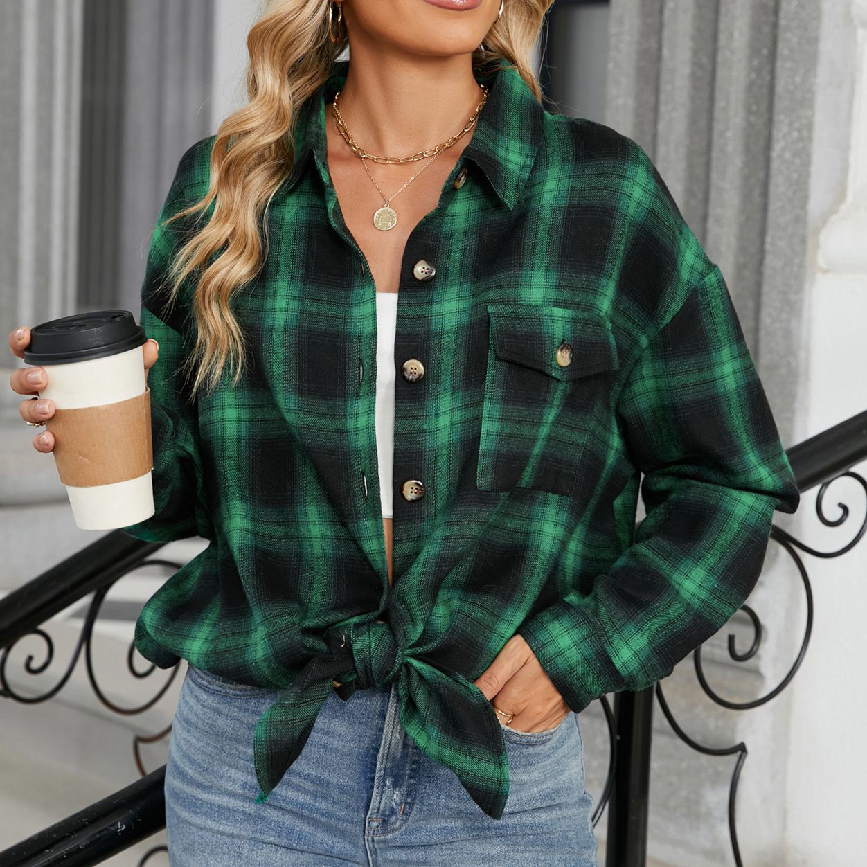 Wholesale Autumn Casual Retro Versatile Lapel Comfortable and Loose Plaid Long Sleeve Pocket Women's Shirts