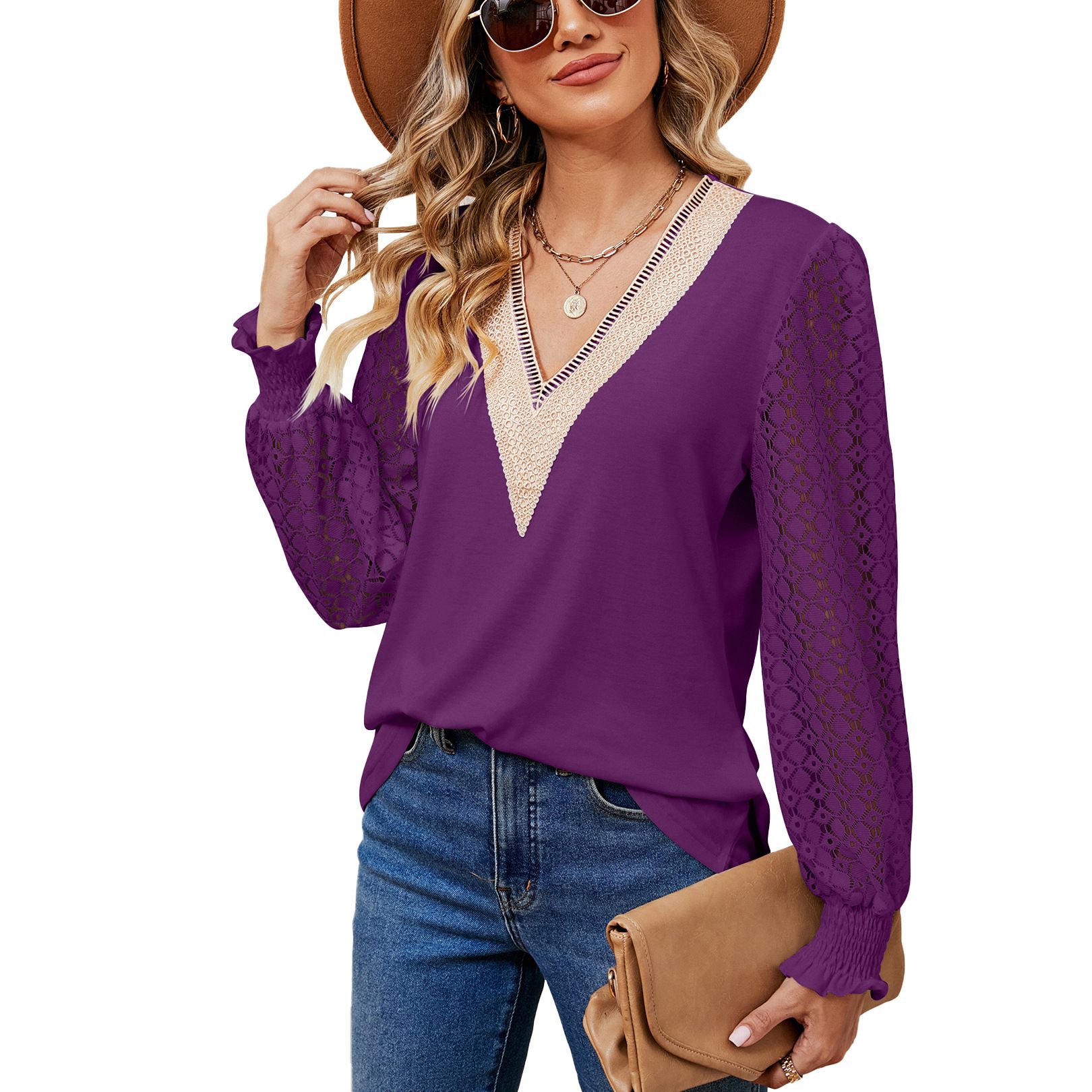 Wholesale of new V-neck lace elegant blouse plus size long sleeved T-shirt tops for women