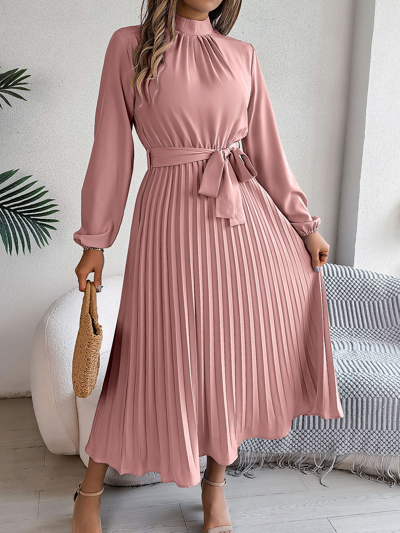 New European Autumn Fashion Solid Color Sashes Slim Waist Pleated Women Midi Dress