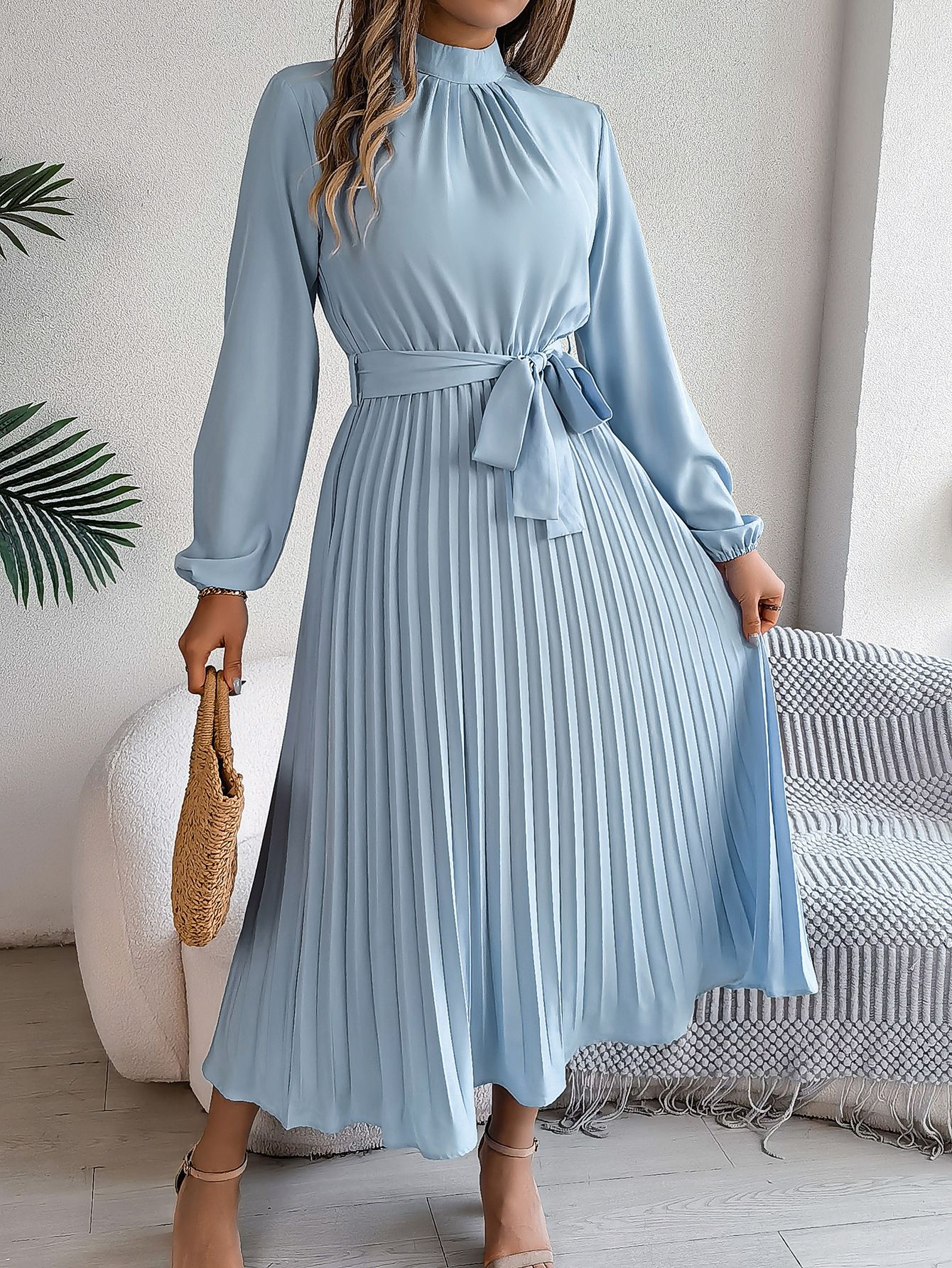 New European Autumn Fashion Solid Color Sashes Slim Waist Pleated Women Midi Dress