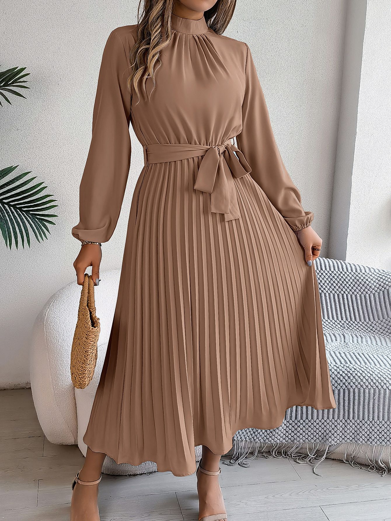 New European Autumn Fashion Solid Color Sashes Slim Waist Pleated Women Midi Dress
