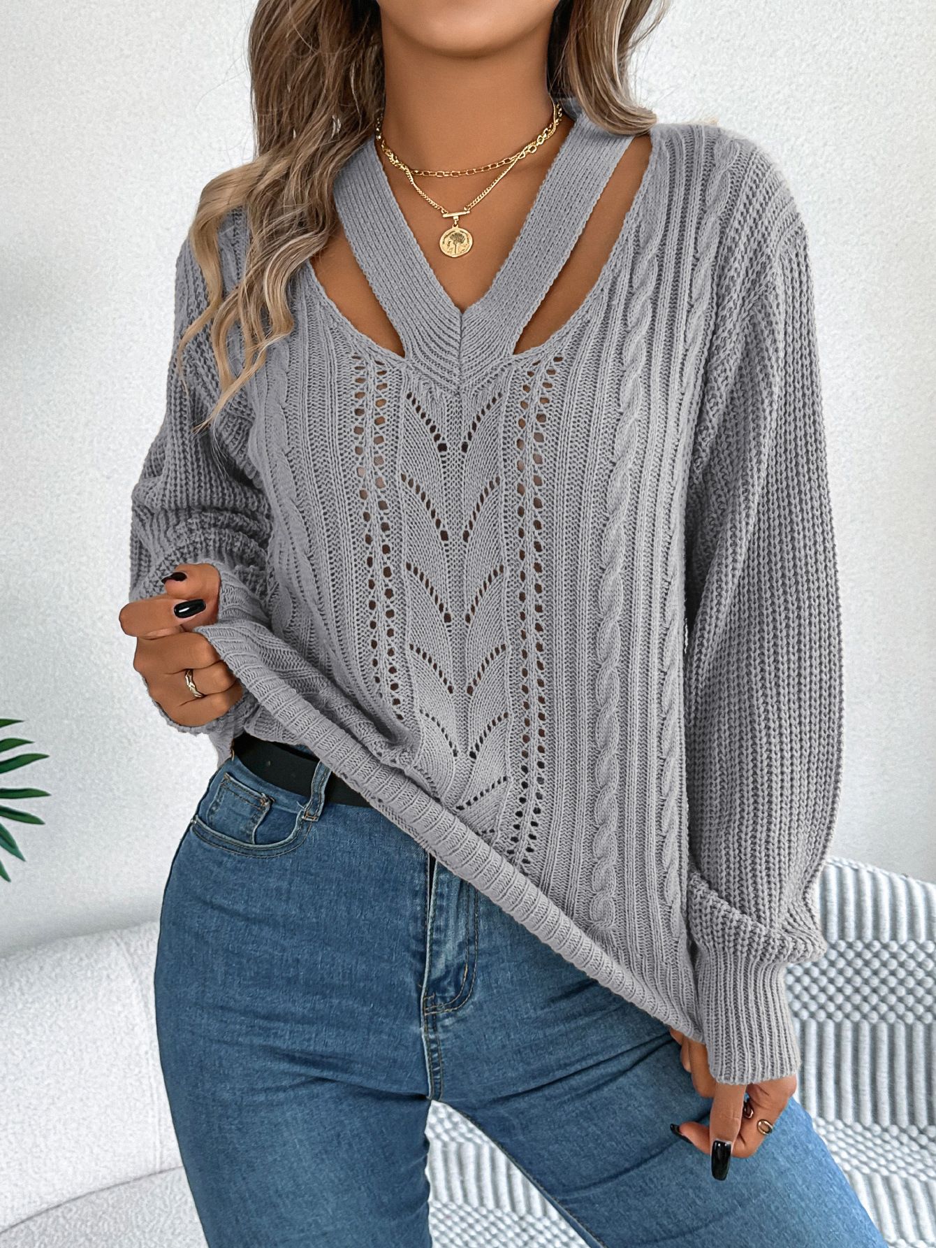 manufacturer Casual Off-The-Shoulder Knitwear Top New Winter Fashion Crew Neck Women's Sweater