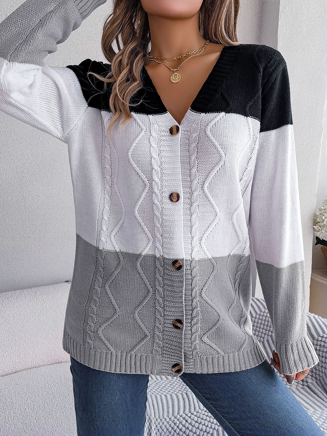Oversized Loose Front Pockets Crochet Warm Cardigan Women's Casual Fall Wholesale Cashmere Sweater