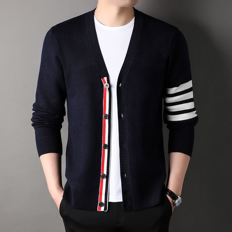 Top Grade New Autumn Winter Brand Fashion Knitted Men Cardigan Sweater Black Korean Casual Coats Jacket Mens Clothing  Coats