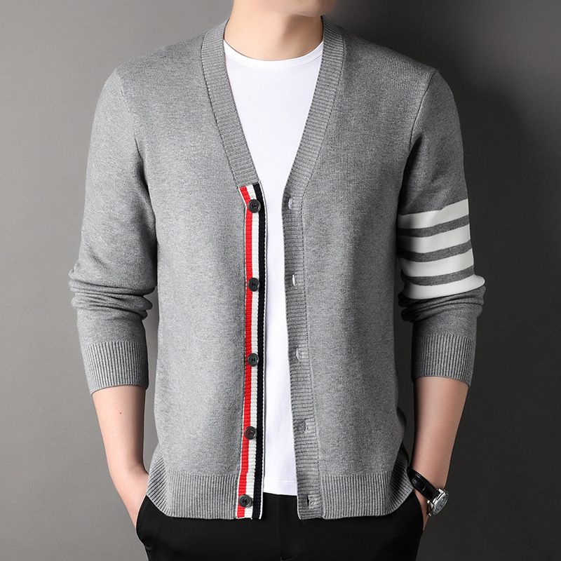 Top Grade New Autumn Winter Brand Fashion Knitted Men Cardigan Sweater Black Korean Casual Coats Jacket Mens Clothing  Coats