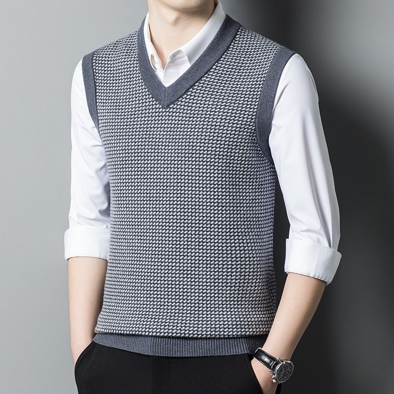 Newly Released Men's 100% Wool Winter Sweater Vest ODM Supply Knitted Weave V-Neck Collar  Waistcoat