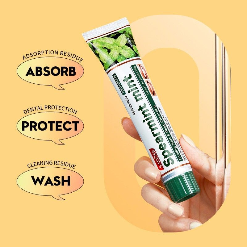 Refreshing Mint Antibacterial Toothpaste for Cleaning Teeth and Freshening the Mouth.