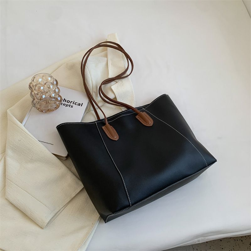 Minimalist Chic Commuter Bag for Women – Vintage Casual Large-Capacity Shoulder and Underarm Tote Bag