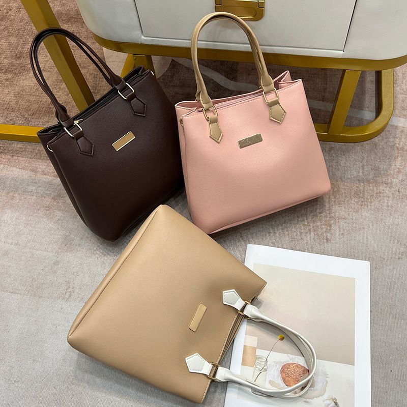 New Arrival Handbag – Classic and Stylish Double-Layer Shoulder Bag, Niche Design Women's Crossbody Bag