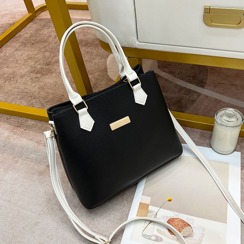 New Arrival Handbag – Classic and Stylish Double-Layer Shoulder Bag, Niche Design Women's Crossbody Bag