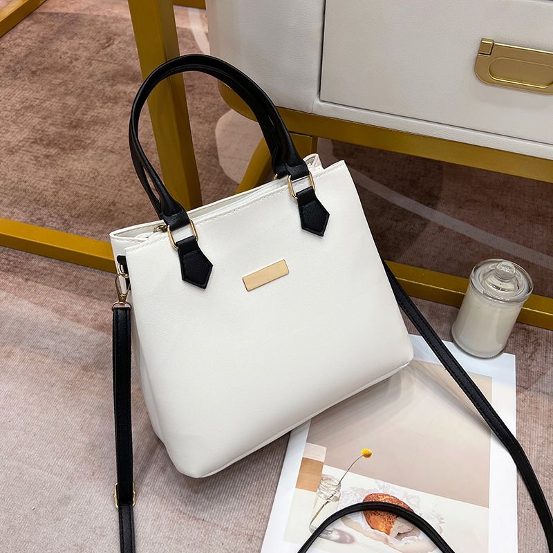 New Arrival Handbag – Classic and Stylish Double-Layer Shoulder Bag, Niche Design Women's Crossbody Bag