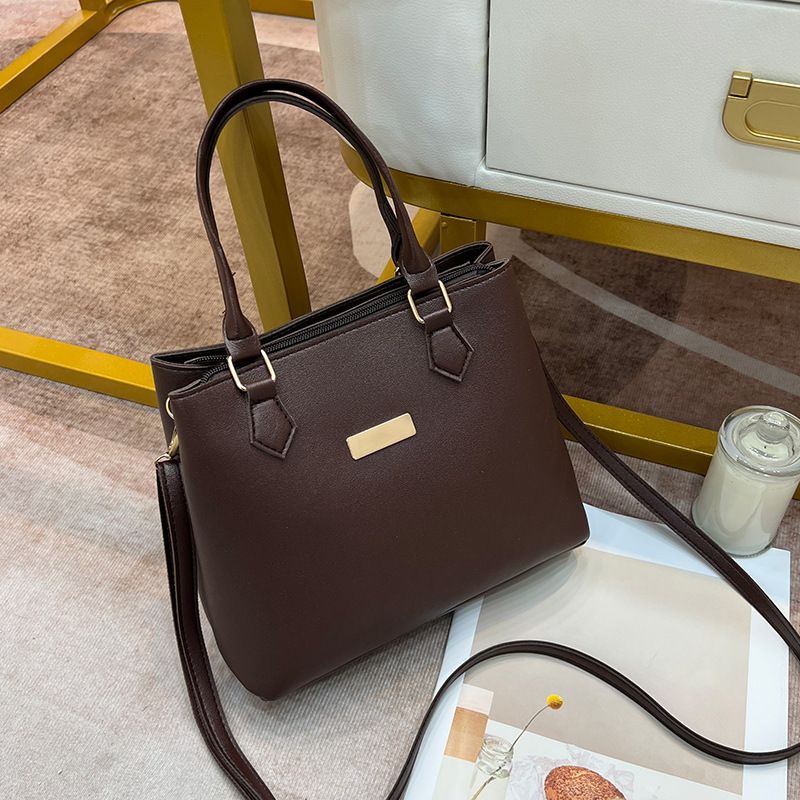New Arrival Handbag – Classic and Stylish Double-Layer Shoulder Bag, Niche Design Women's Crossbody Bag