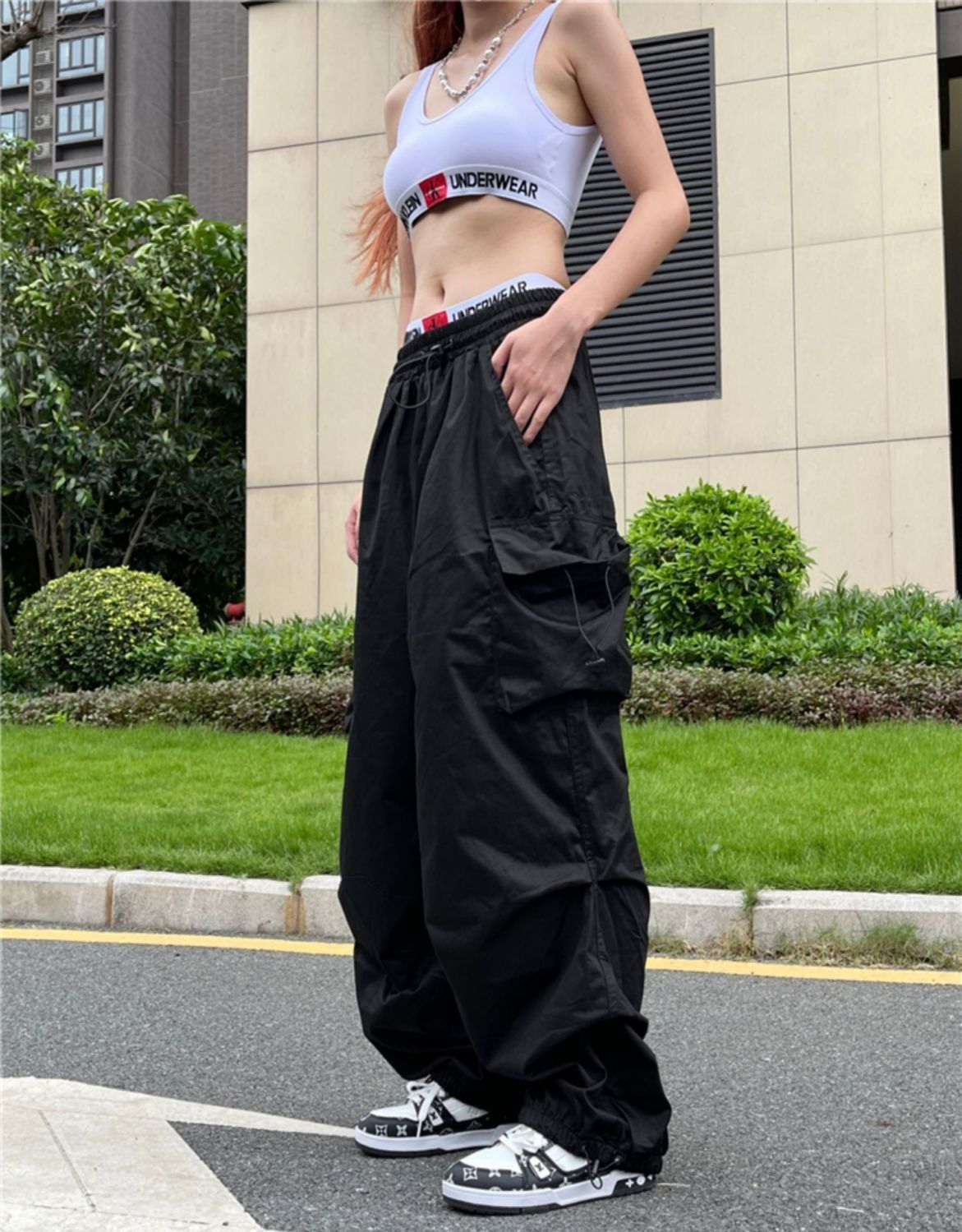 Y2K Parachute Black Pants Women Cargo Trousers Hippie Streetwear Oversize Pockets Straight-leg Leggings Harajuku Wide Leg Baggy Sweatpants
