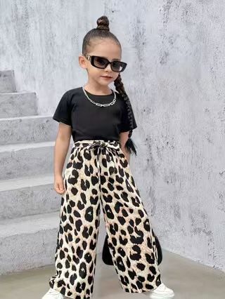 【Fashion】2025 Girls summer leopard print trousers suit new children's casual stylish two-piece suit