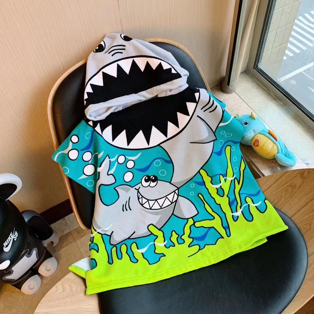Children's bath towel cloak microfiber cartoon print towel can be worn for bathing soft absorbent thick hooded bathrobe