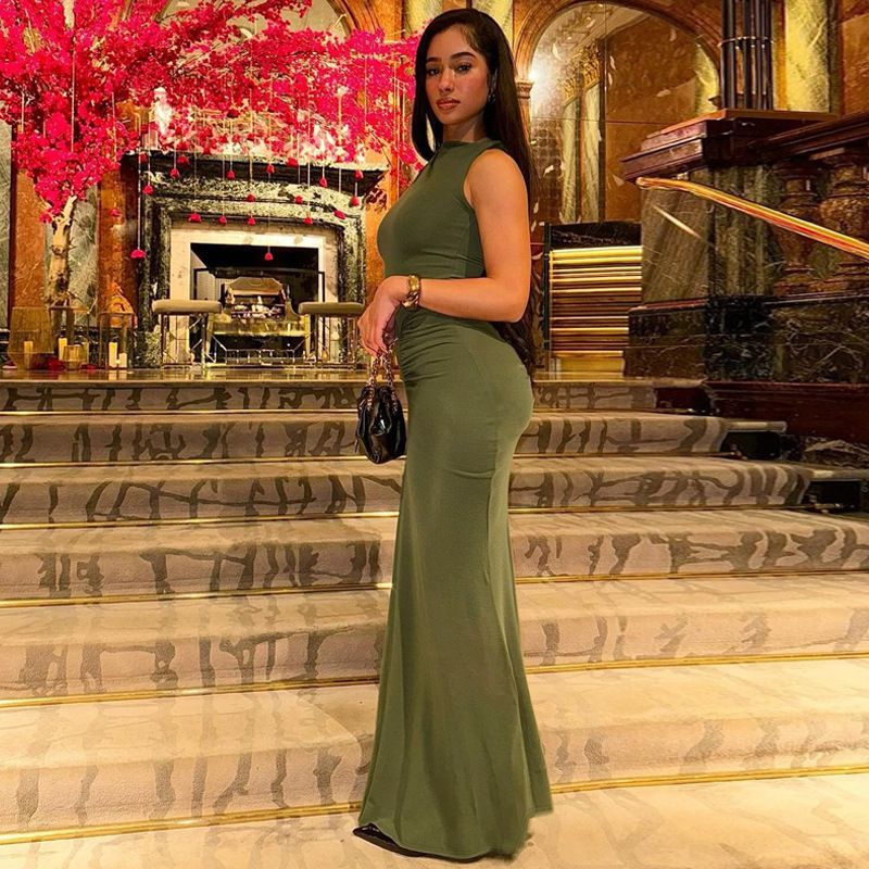 Elegant Stunning Solid Mock Neck Women's Dress Summer Fashion Simple Solid Sleeveless Cinched Waist Maxi Bodycon Soft Dress