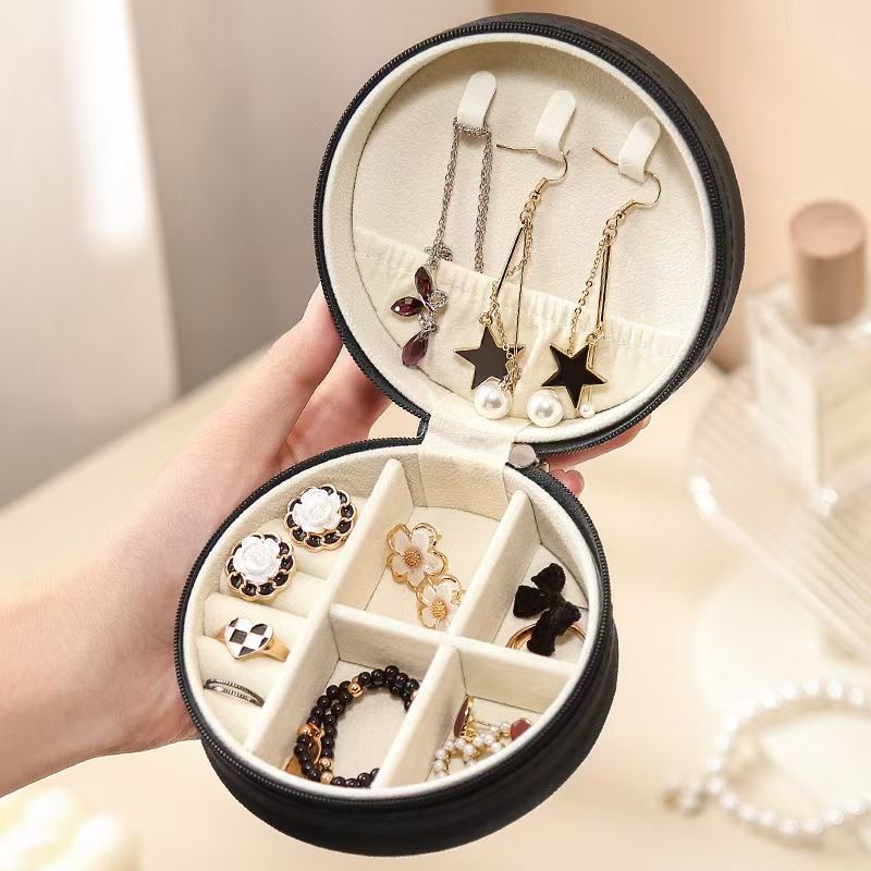 New PU Leather Jewelry Box Round Jewelry Organizer Case Multicolor Portable Necklace Earrings Rings Display Mini Storage Box