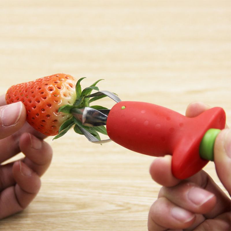 Strawberry Huller Pineapple Cutters Novel Tomato Stalks Remover Fruit Knife Useful Strawberry Leaf Cleaner Fruit Peelers Kitchen Accessories