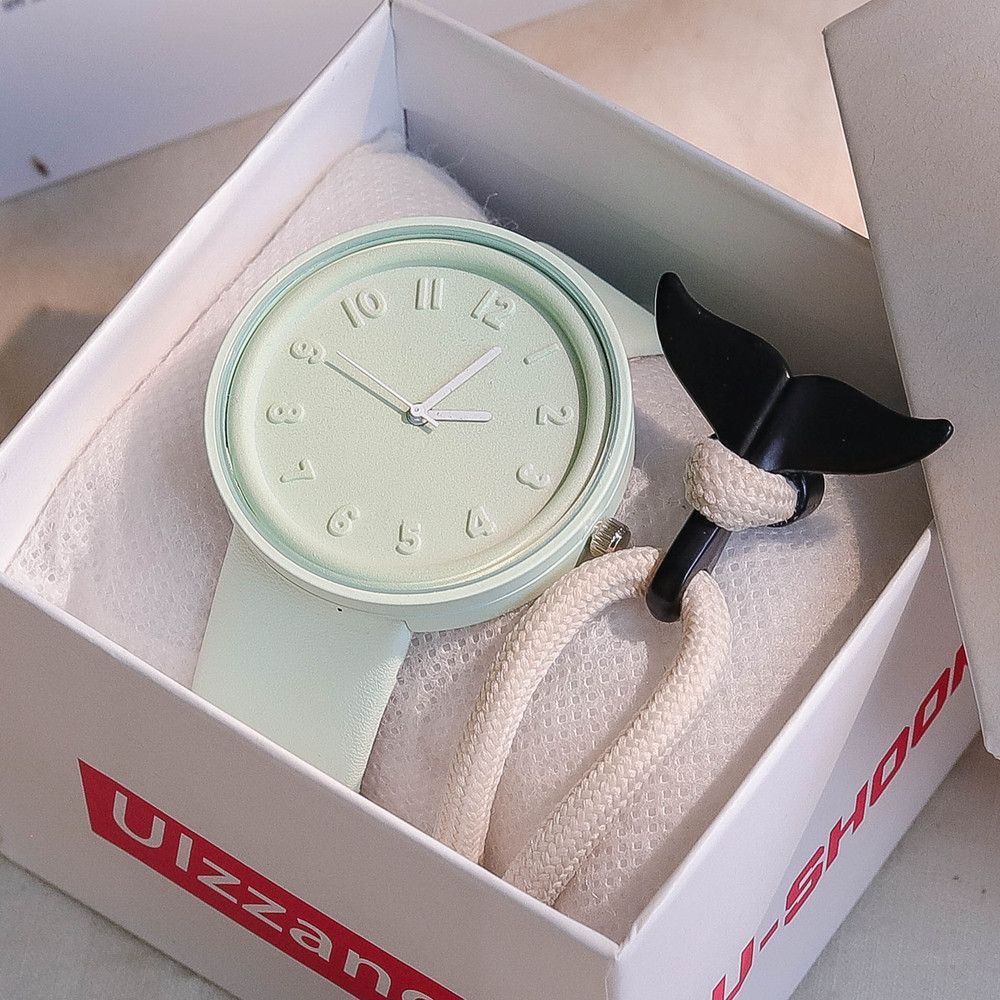 New Macaron Watches Women Wrist Watches INS Hot Ladies Watch Temperament Simple Women's Quartz Watch Retro Student Digital Clock