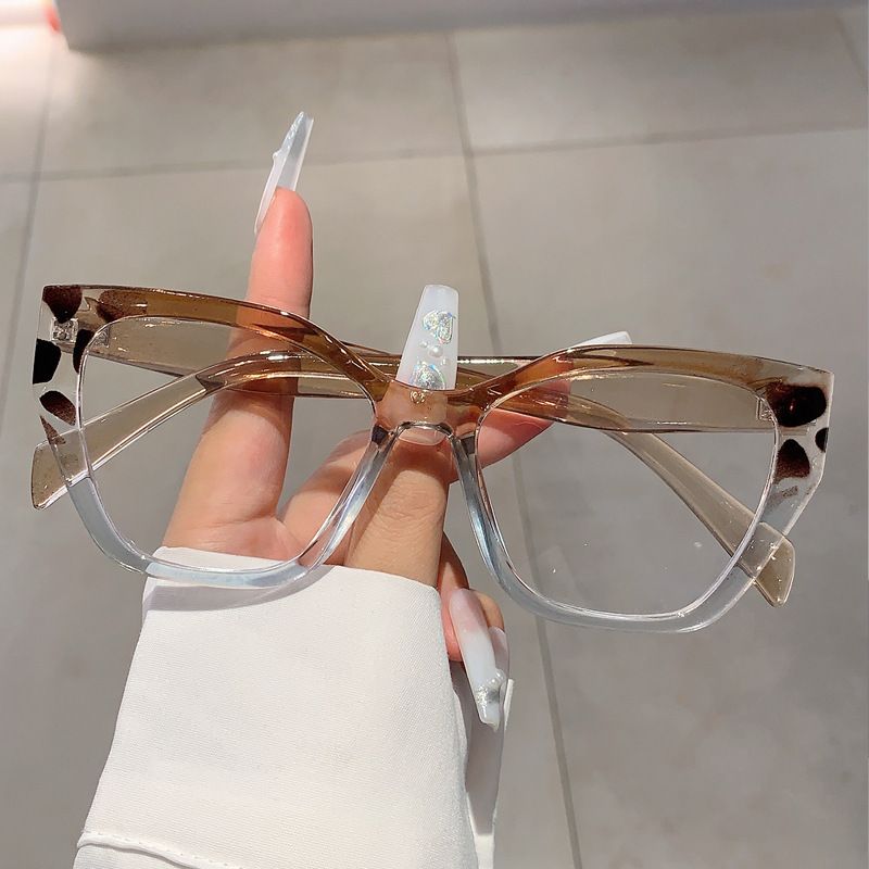New Fashion Retro Cat Eye Glasses Frame Trend Flat Light Eyeglasses Women Simple Cateye Anti Blue Light Computer Glasses