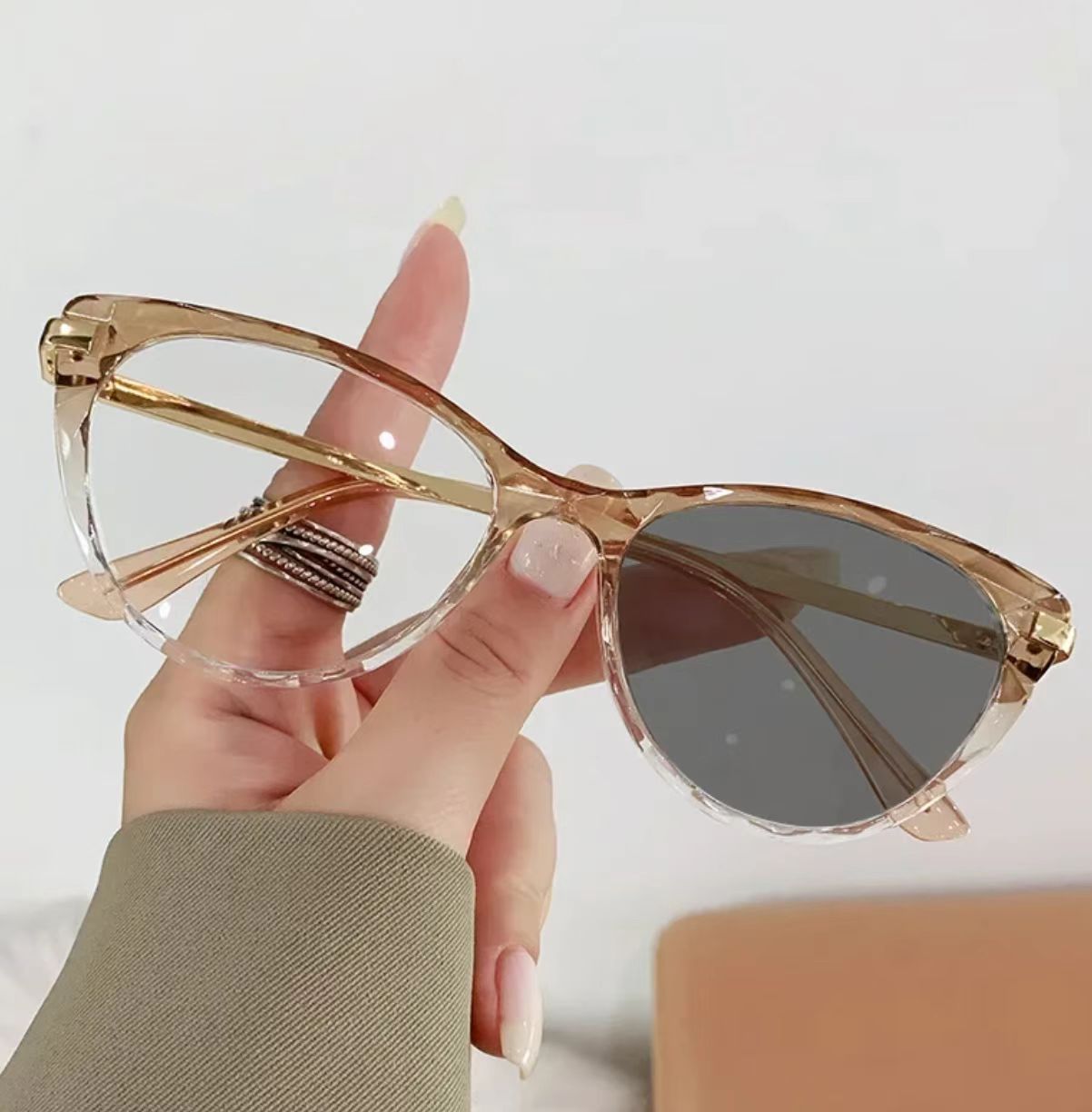 New Cat Eye Glasses Anti Blue Light Photochromic Glasses Eyewear  Color Changing Eyeglasses Frame  Eyewear Frames