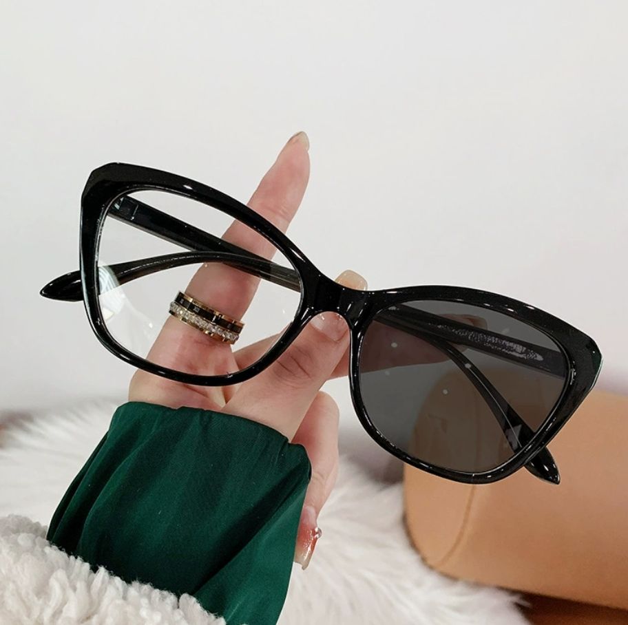 New Leopard Cat Eye Glasses Anti Blue Light Photochromic Glasses Eyewear Color Changing Eyeglasses Frame Eyewear Frames