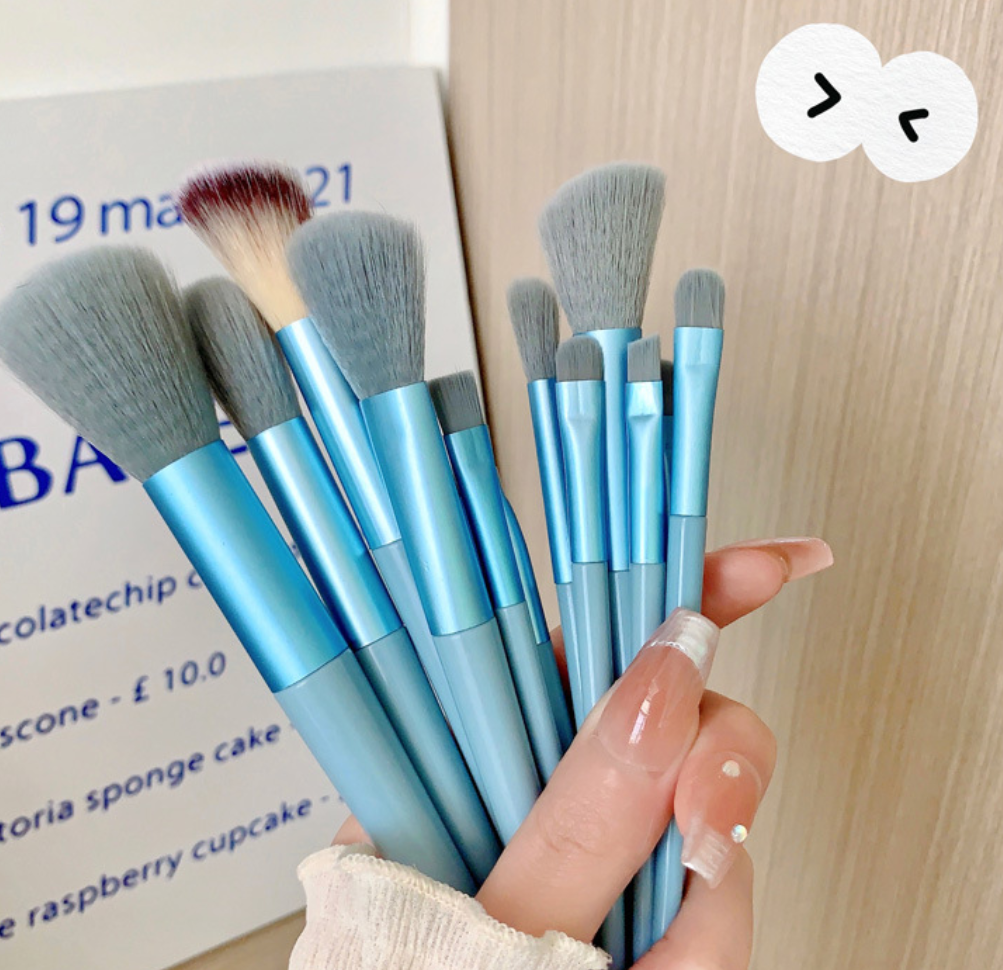 New 13Pcs Makeup Brush Set Foundation Powder Eyebrow Eyeshadow Blending Blush Brushes Beauty Make Up Kit Tool