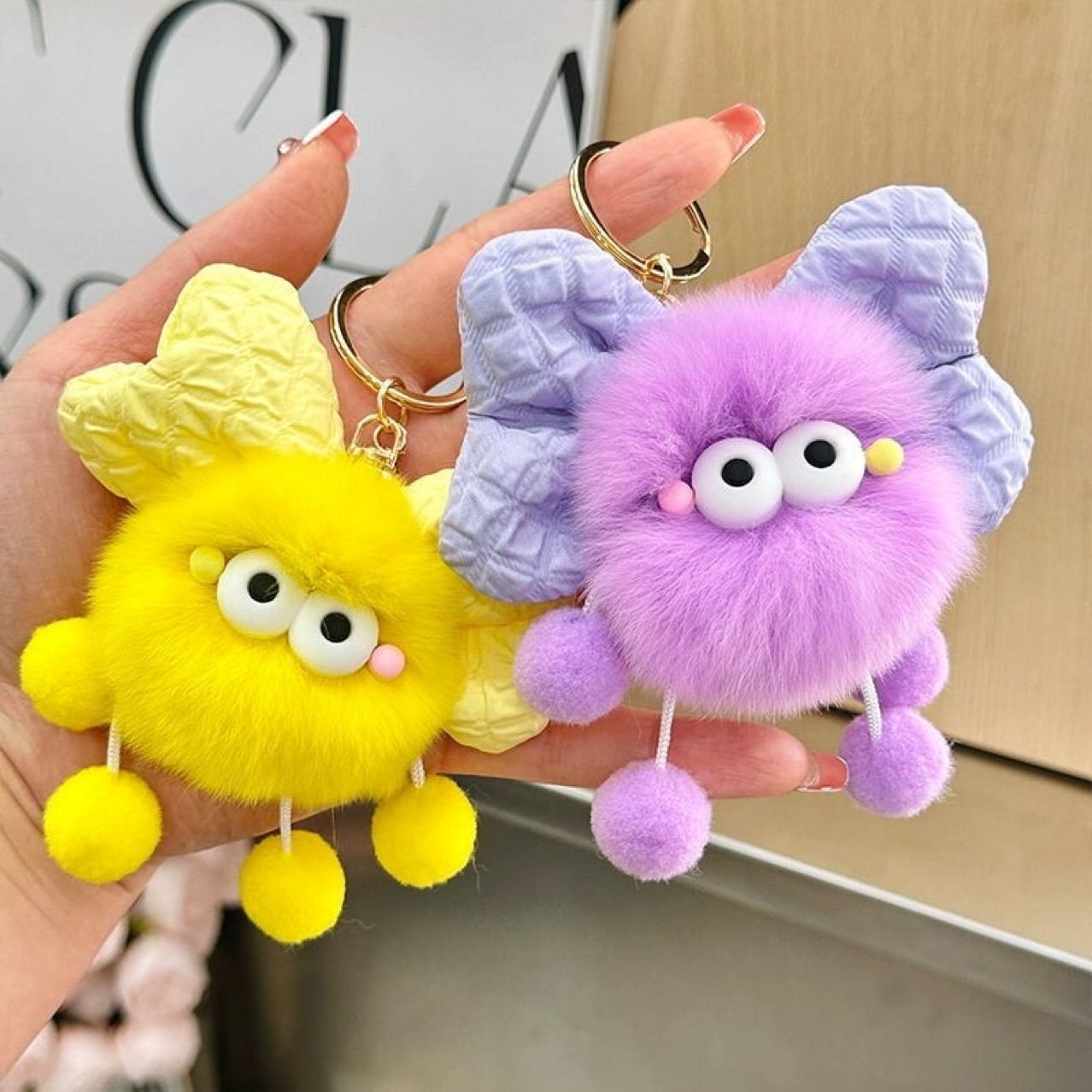 Creative Bow Plush Keychain Cute Car/Bag Charm with Coal Design Soft Stuffed Toy Fashion Accessory Keyrings
