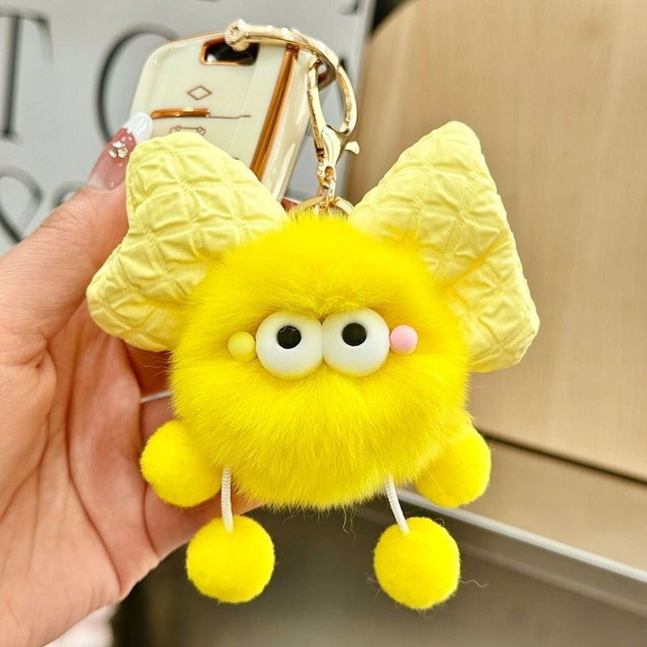 Creative Bow Plush Keychain Cute Car/Bag Charm with Coal Design Soft Stuffed Toy Fashion Accessory Keyrings