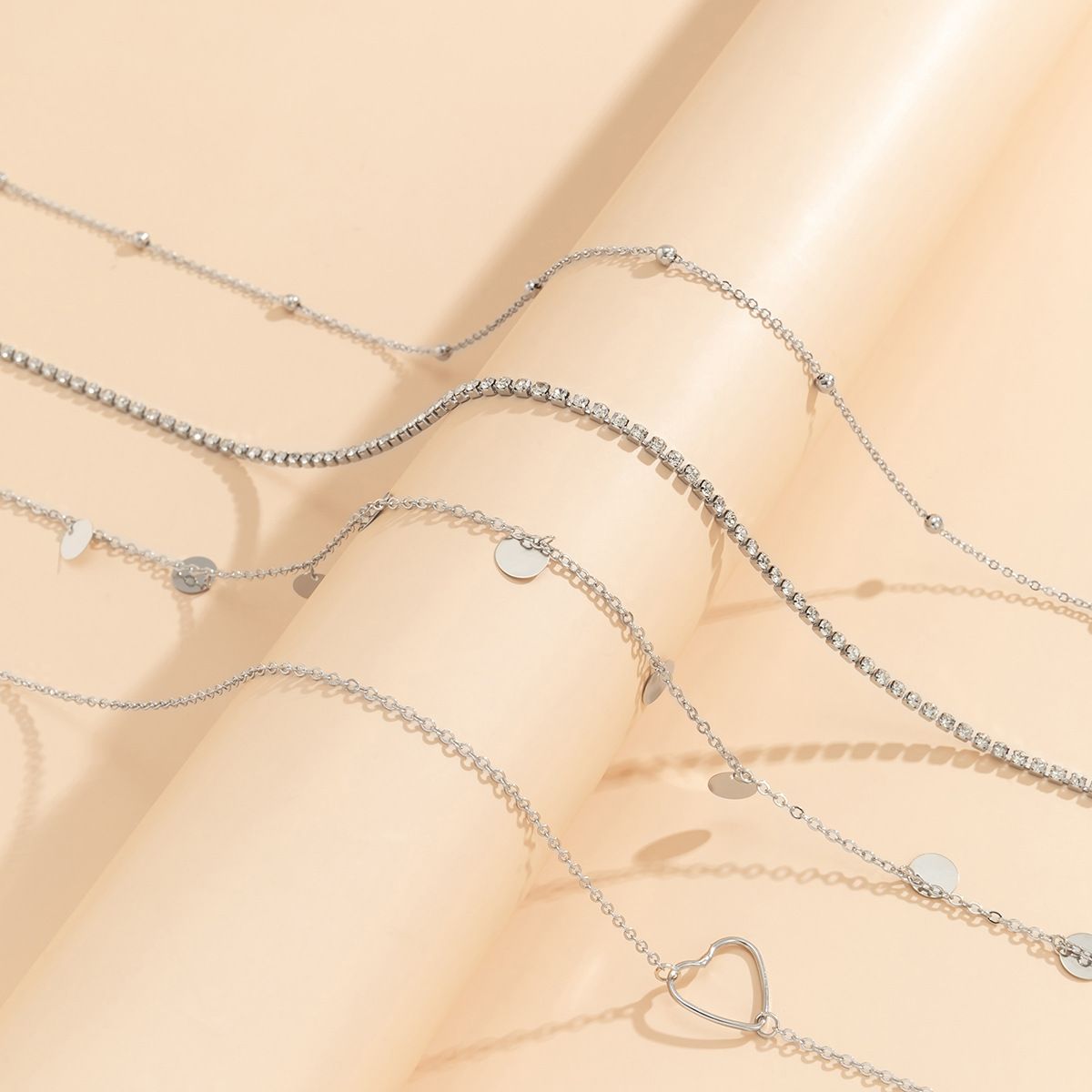 Sexy Layered Tassel Sequin Metal Chain Waist Belt Trendy Beach Body Chain with Rhinestone Heart Detail Women's Body Jewelry