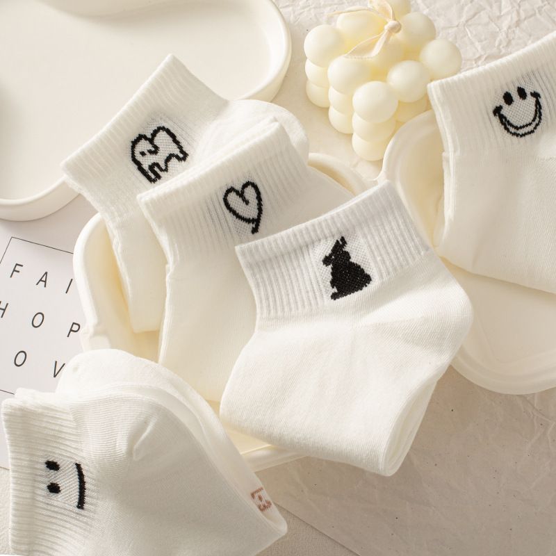 5 Packs White Ankle Socks for Women Spring Summer Thin Short Socks Casual Ins Trend Cute Cartoon Low Cut Boat Socks Simple Versatile Student Socks