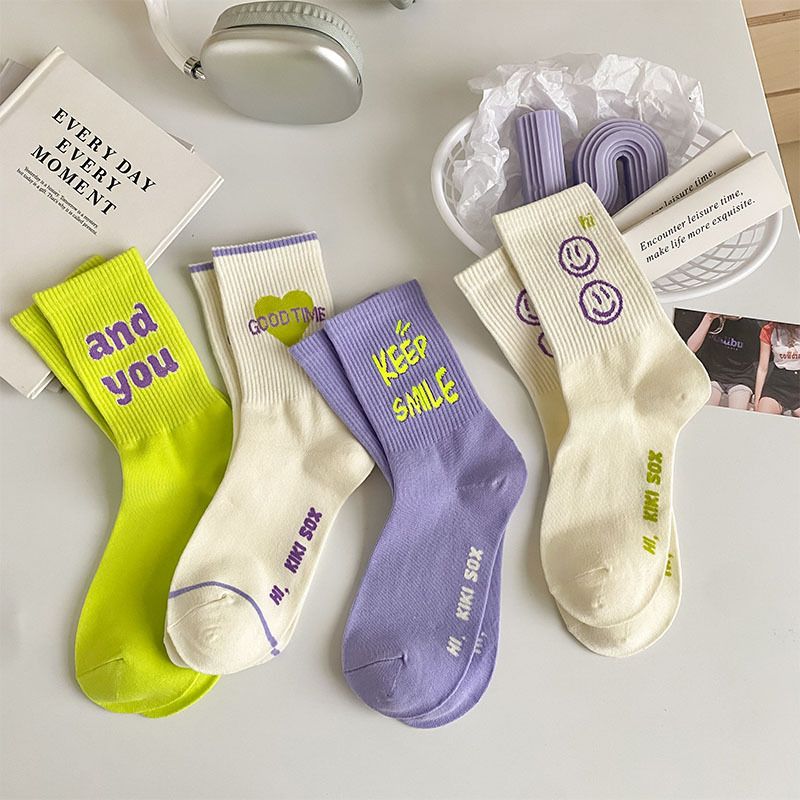 4 Packs Smiley Face Letter Socks for Women Korean Style Trendy Streetwear Skateboard Socks INS Hot Fashion Sports Socks Casual High Tube Student Socks Stylish Long Cotton Crew Socks for Girls