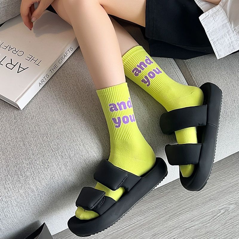 4 Packs Smiley Face Letter Socks for Women Korean Style Trendy Streetwear Skateboard Socks INS Hot Fashion Sports Socks Casual High Tube Student Socks Stylish Long Cotton Crew Socks for Girls