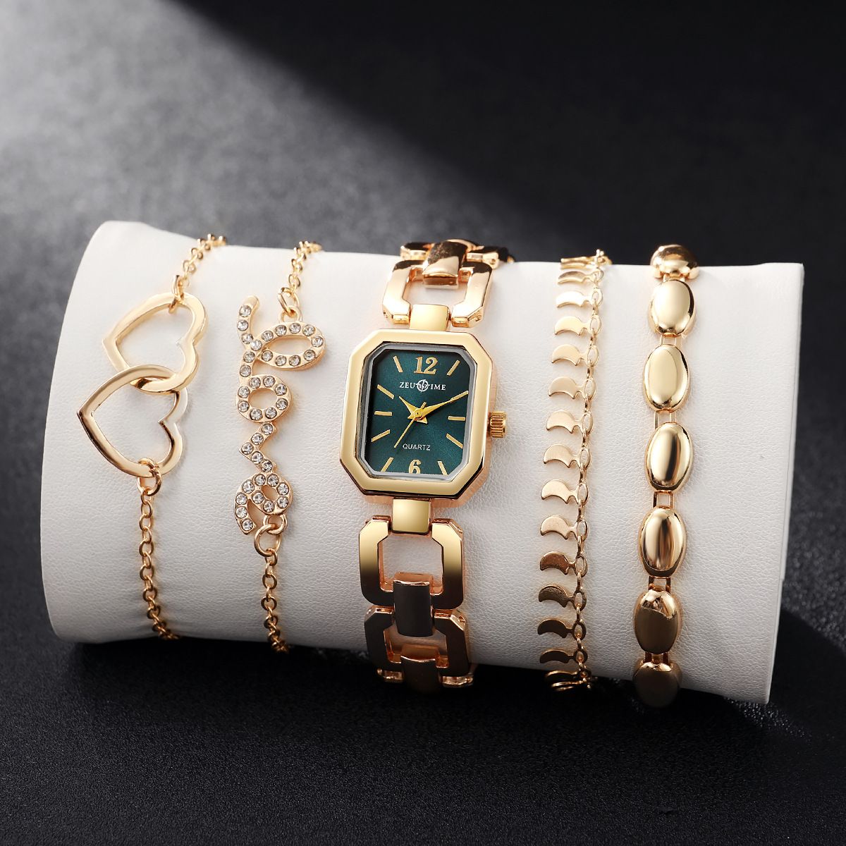 5-piece Set Fashionable New Style Versatile Square Women's Watch INS Style Steel Strap 4-piece Bracelet Metal Strap Heart-shaped Bracelet Gift Set Suitable For Women Girls' Fashion Accessories