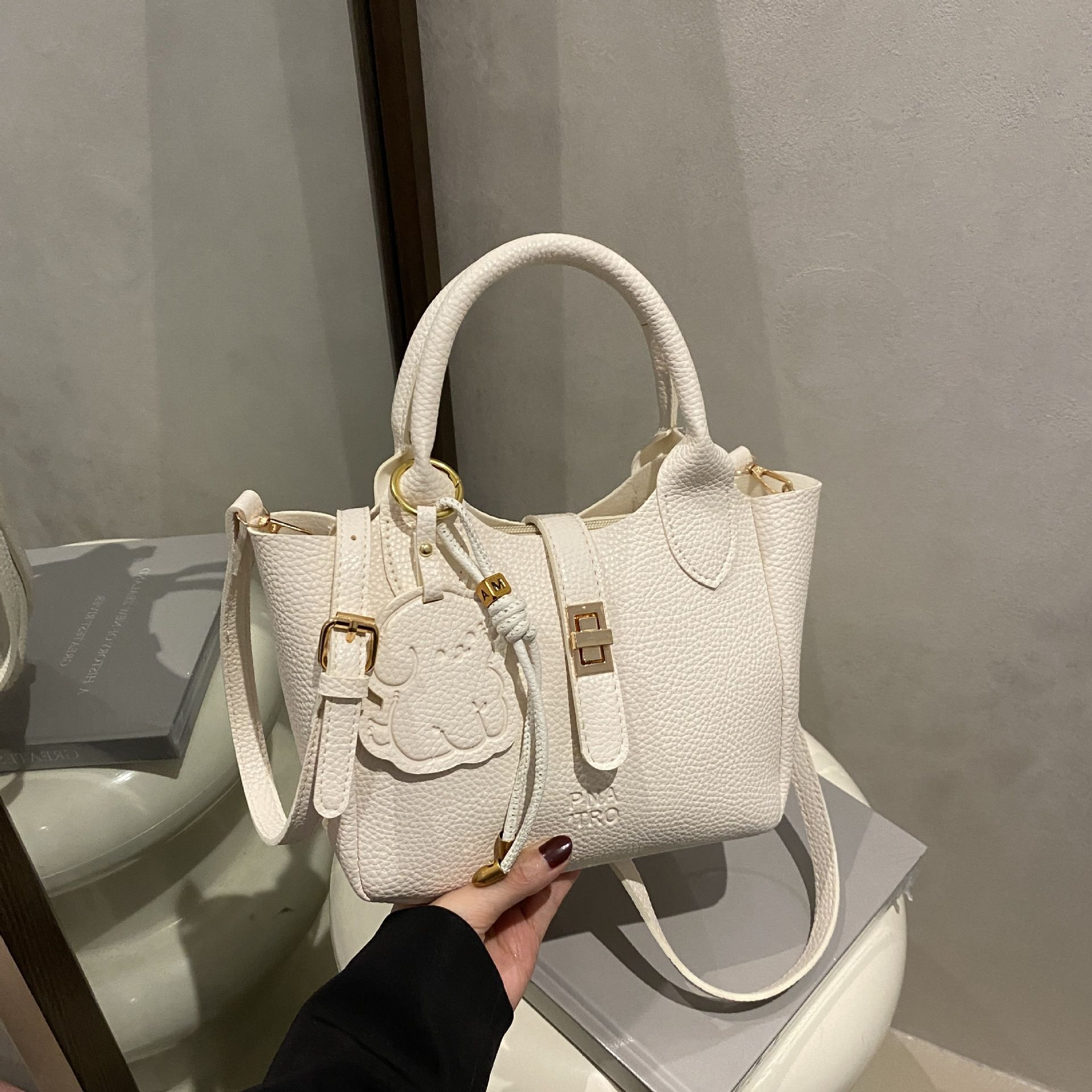 Ladies Handbag Mini Bucket Bag Crossbody Sling Bag Small Shoulder Tote Purse with Top Handle, Casual Versatile PU Leather Bag for Women Casual Versatile Bag with Cute Puppy Pendant Charm