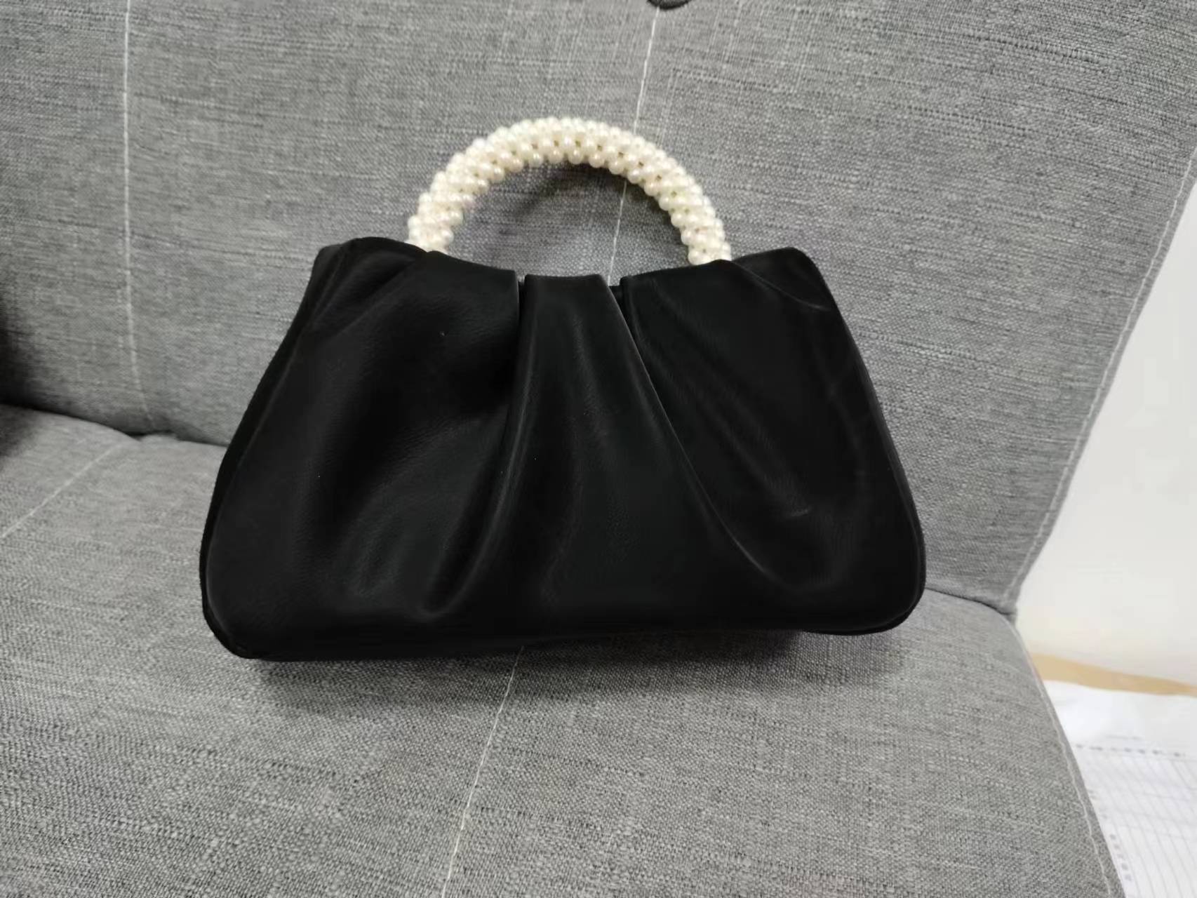 Women's Handbag Fashion New Style Pearl Handbag Stylish Cloud Bag Crossbody Bag Casual Multi-Functional PU Leather Bag Women's Casual Bag Date Dinner Versatile High-End Feel Charming New Style