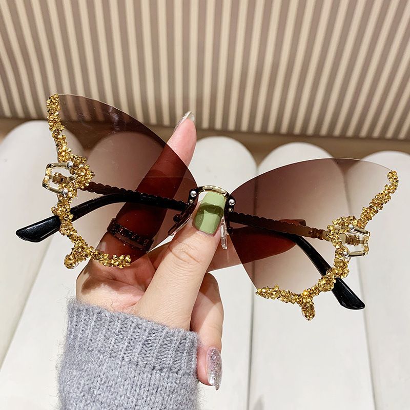 Sunglasses Women's Sunglasses Fashion New Style Butterfly Shape Diamond-Inlaid UV-Protective Rimless Sunglasses Elegant Versatile Charming Stylish Design