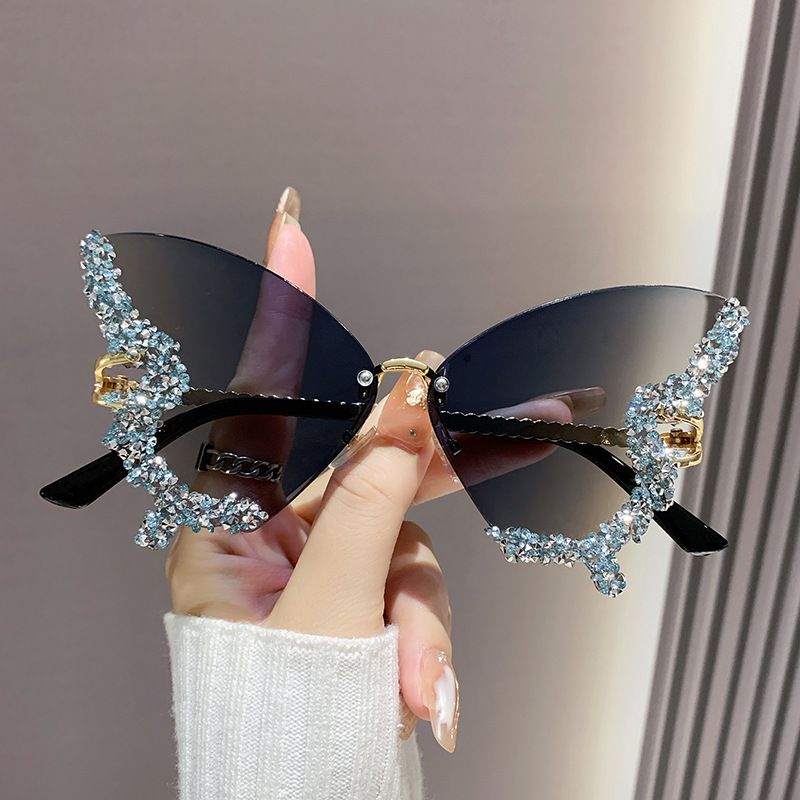 Sunglasses Women's Sunglasses Fashion New Style Butterfly Shape Diamond-Inlaid UV-Protective Rimless Sunglasses Elegant Versatile Charming Stylish Design