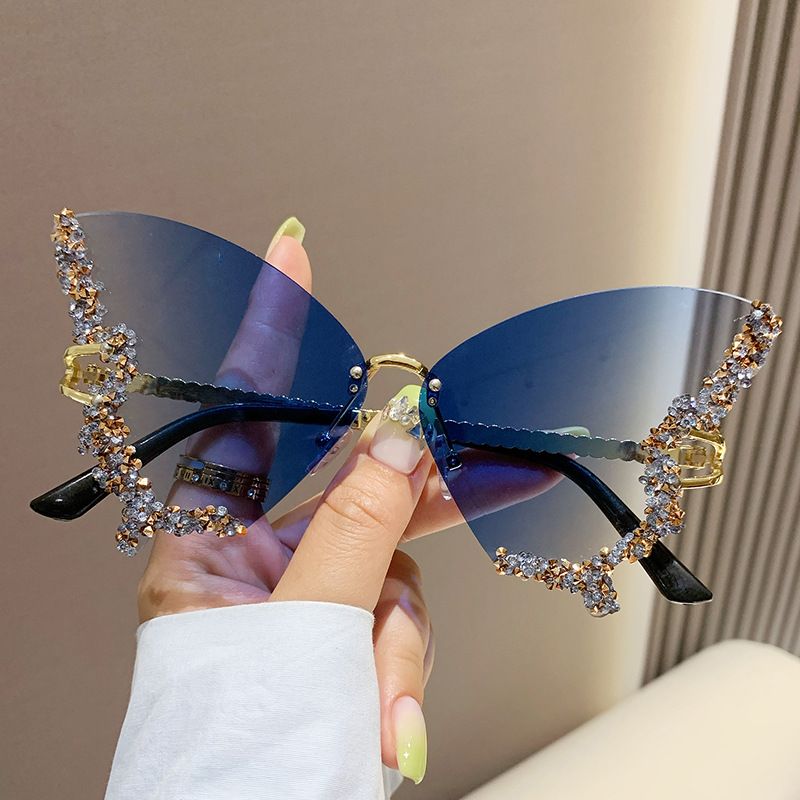 Sunglasses Women's Sunglasses Fashion New Style Butterfly Shape Diamond-Inlaid UV-Protective Rimless Sunglasses Elegant Versatile Charming Stylish Design