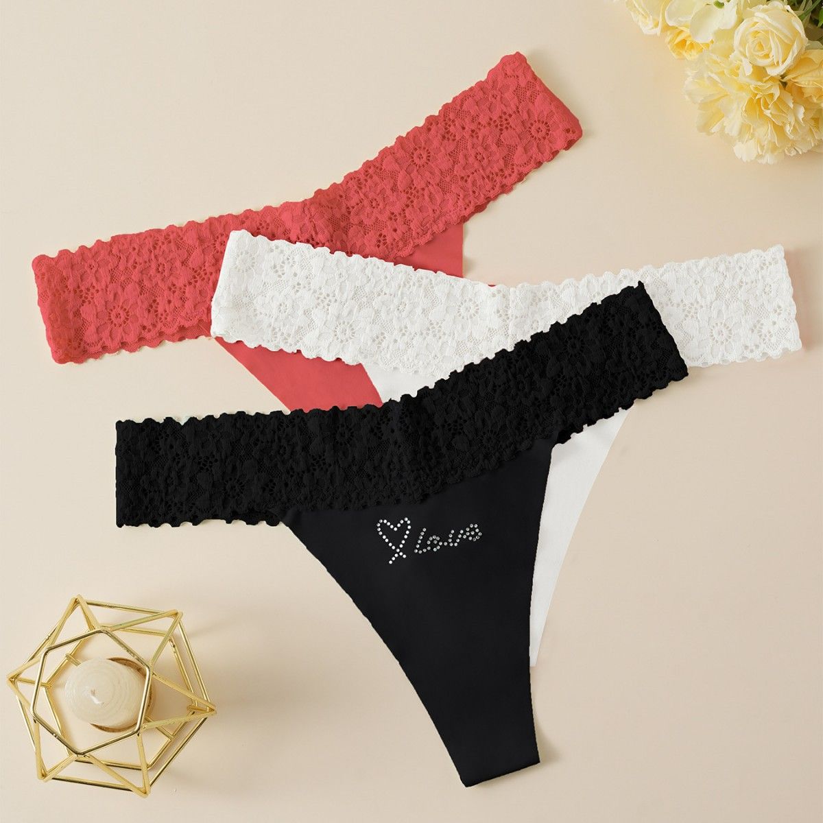 3Pcs Women's Thongs Fashion New Style Sexy Lace Embroidery Trim Antibacterial Breathable High Elastic Soft Cotton Crotch Love Print  Letters LOVE