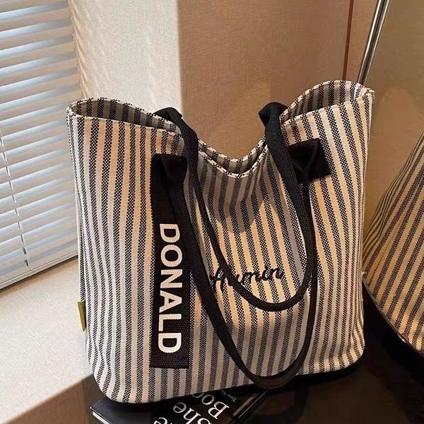 Stylish Women Tote Bag Large Capacity Canvas Shoulder Handbag Striped Design Casual Simple Outdoor Fashion New Multifunctional Ladies Handbag