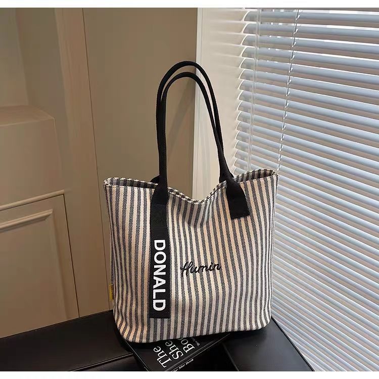 Stylish Women Tote Bag Large Capacity Canvas Shoulder Handbag Striped Design Casual Simple Outdoor Fashion New Multifunctional Ladies Handbag