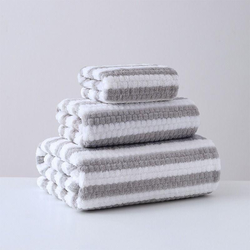 3 Piece Bath Towel Set 1 Washcloth 1 Hand Towel 1 Bath Towel Soft Absorbent Coral Fleece Towel Set Skin Friendly Non Pilling Thickened Bath Towel Face Towel Striped Design for Adults