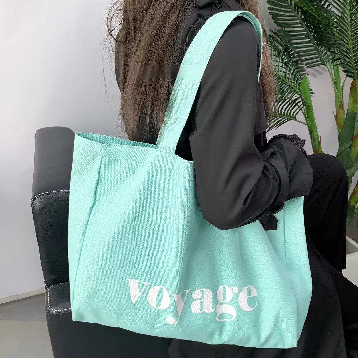 Large Canvas Weekend Travel Bag Minimal Letter Design Shoulder Tote Bag Unisex Handheld Shopper Durable Eco Canvas Carryall Bags Shoulder Bags Cloth Handbag