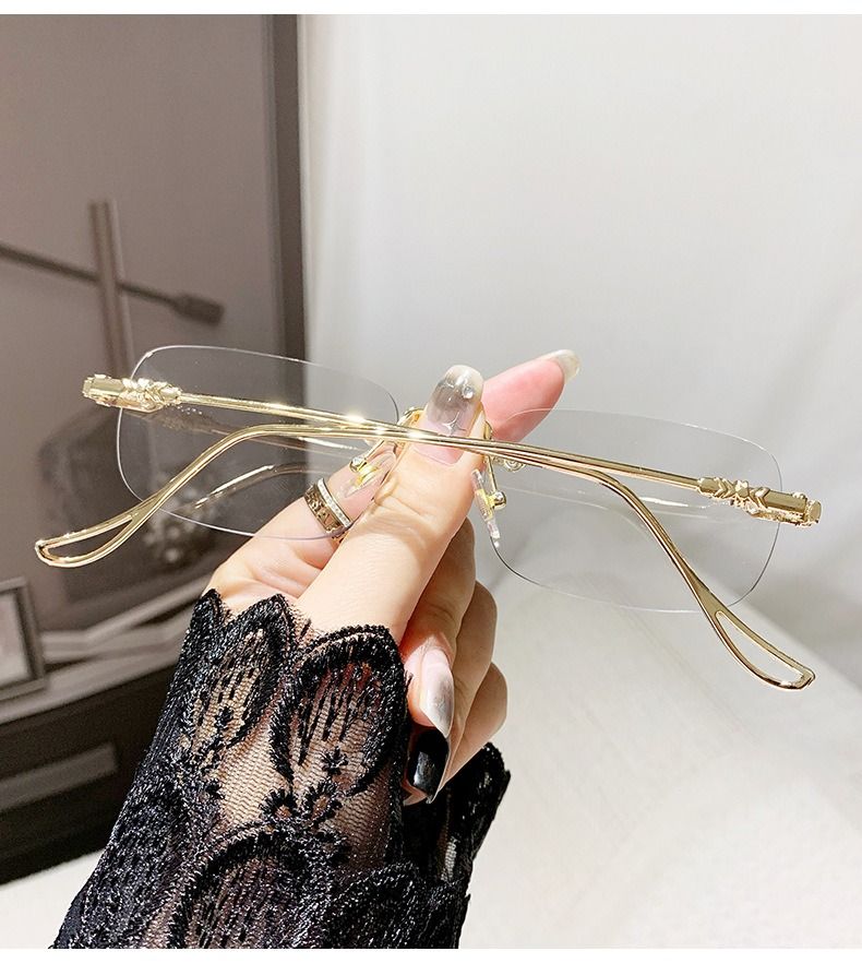 Photochromic Blue Light Blocking Glasses Rimless Clear Lens Fashion Eyewear for Women Anti-Blue Light Computer Glasses Trendy Influencer Style Accessories Women Fashion Accessories