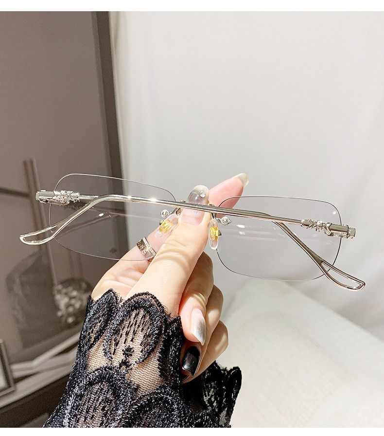 Photochromic Blue Light Blocking Glasses Rimless Clear Lens Fashion Eyewear for Women Anti-Blue Light Computer Glasses Trendy Influencer Style Accessories Women Fashion Accessories