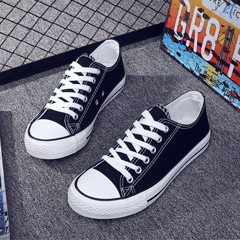 Women's Canvas Low Top Sneakers Summer Lightweight Casual Lace-Up Shoes Korean Style Trendy Student Shoes Classic Everyday Shoes