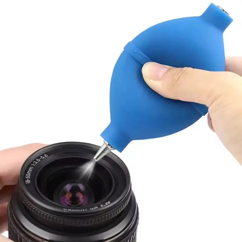 Dust Air Blower Soft Rubber Multifunctional Cleaner Ball Pump Strong Blowing Volume Design Cleaning Tool for Cleaning CCD Lens Cameras Watches Computer Keyboards Watches Electronics Mobile Phones