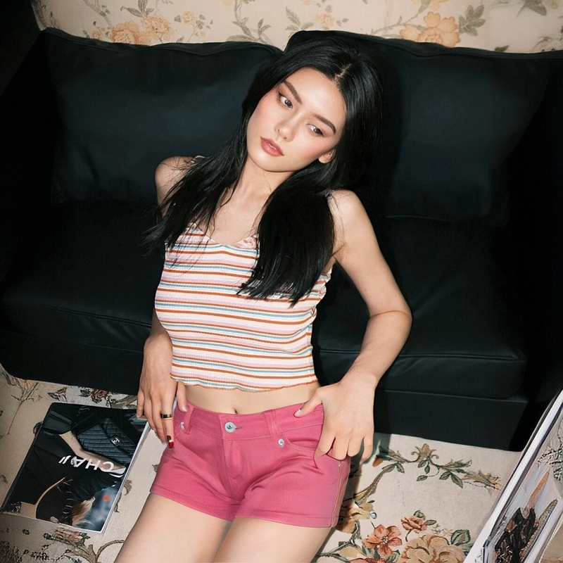 2025 New Style women gift shorts casual minishorts jeans comfortable slim trouser ladies woman fashion lady clothing summer lady for gift denim sexy hot pants comfort ladies class