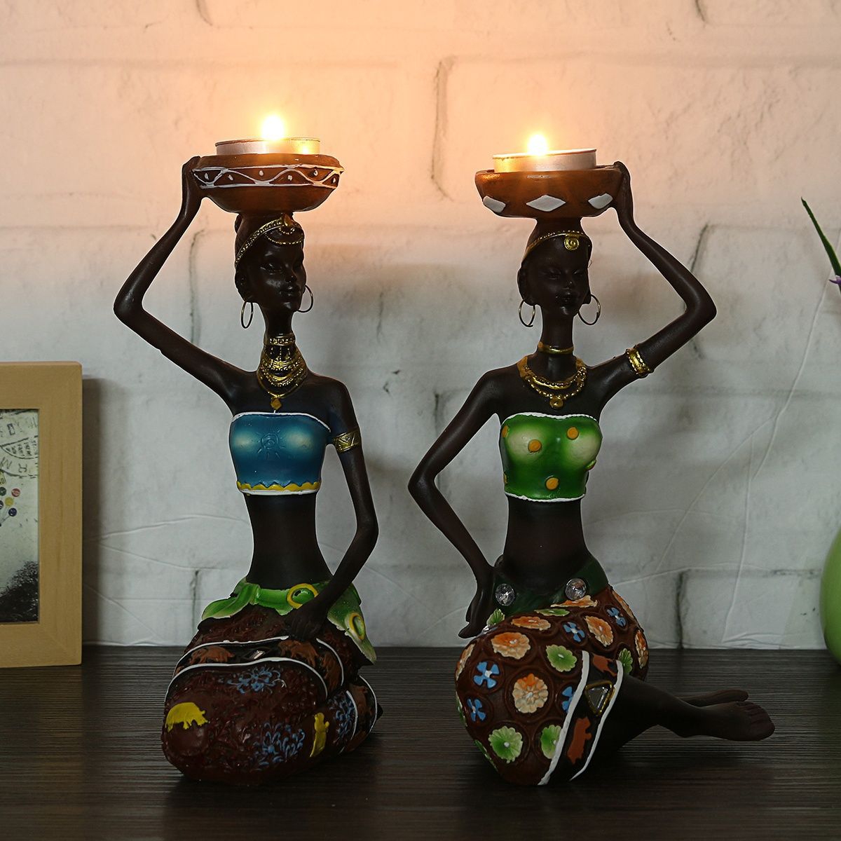 2PCS/Set Statue African Figurine Women Figure Girls Tribal Lady Candlestick Collectible Art Piece African Decor African Decorations for Home Black Figurines Vintage Gift Handmade Doll Candle Holder